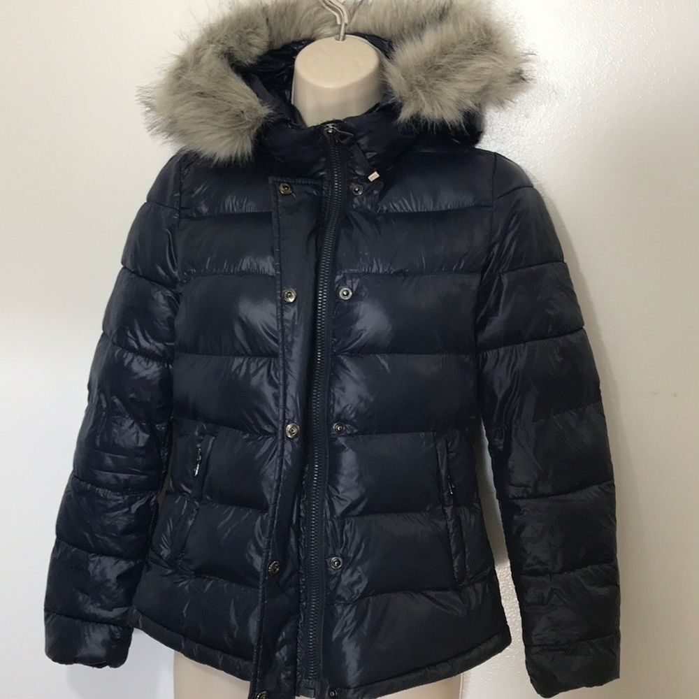 GAP Down Alternative Hooded PufferJacket XS NWOT